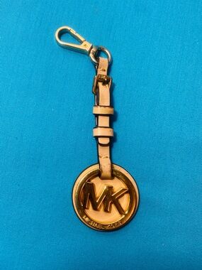Michael Kors Gold and Tan Leather MK Hangtag